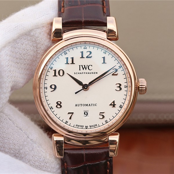 万国IW356601 高仿万国达文西系列356601玫瑰金版 男士手表