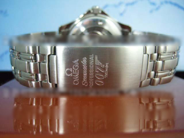 OM69欧米茄瑞士ETA2824邦德007四十周年纪念腕表