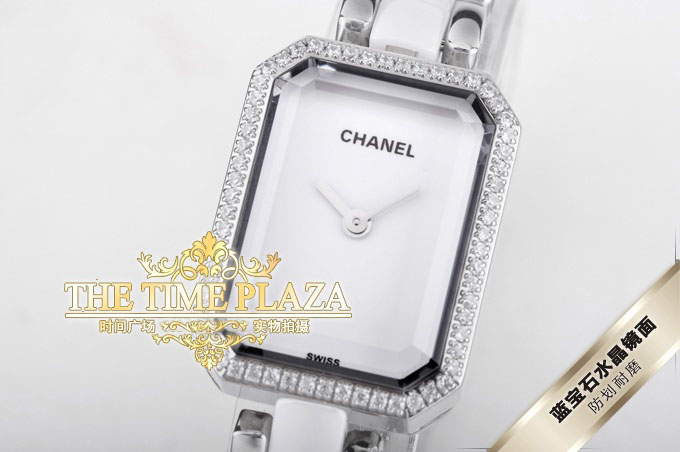 香奈儿 Chanel J.S.20168系列 进口陶瓷 女装系列 镶钻白底