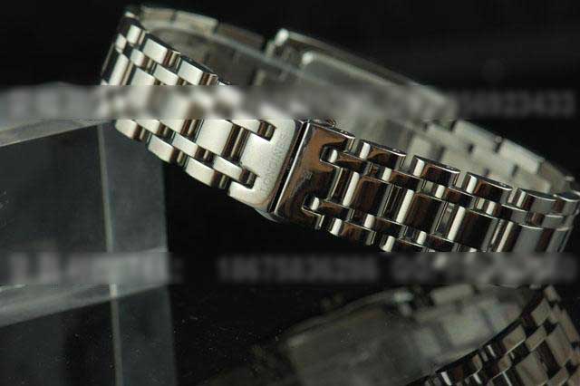 LQ219浪琴(LONGINES)优雅黛绰维纳系列镶钻两针半腕表 